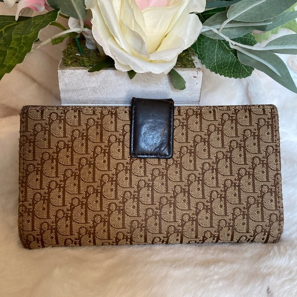 EUC Christian Dior bifold wallet. Leather & canvas - Picture 5 of 12